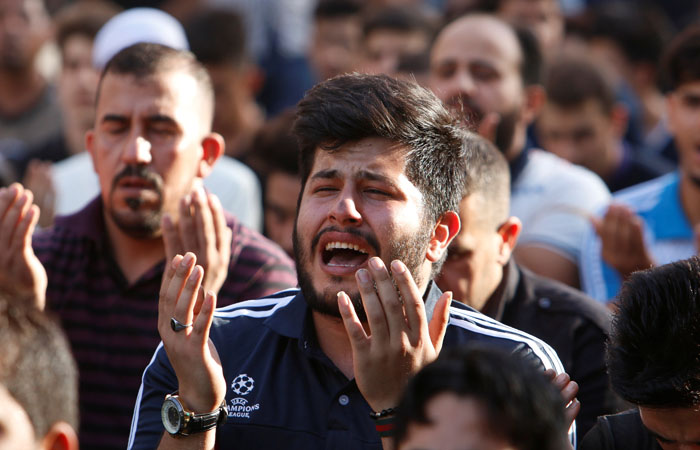 به‌ وێنه‌.. موسڵمانانى جيهان جه‌ژن پيرۆز ده‌كه‌ن